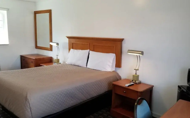 Budget Inn Breezewood