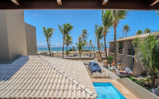 Beachfront House with 2 Bedrooms in Salvador