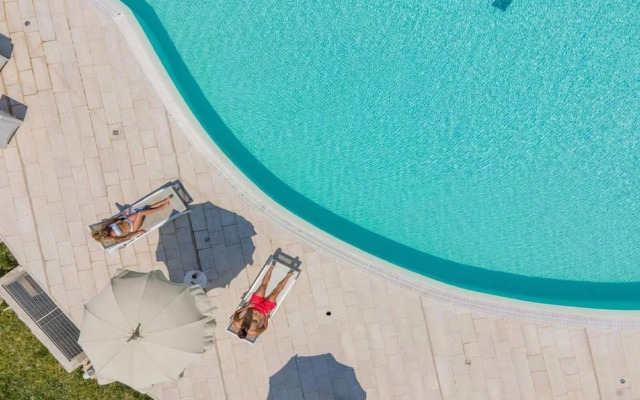 Apartment With Garden or Terrace Near sea