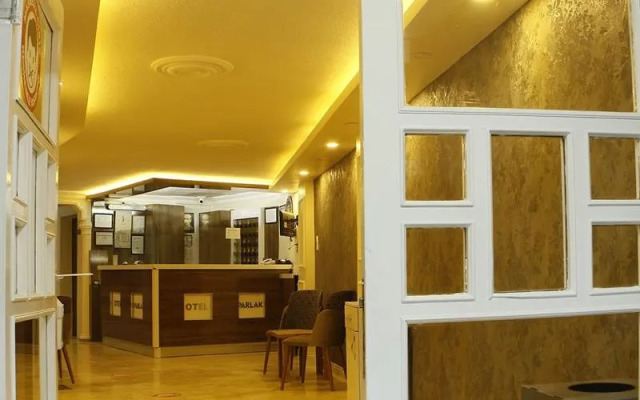 Parlak Otel