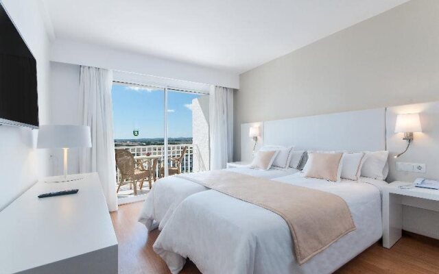 Playa Esperanza Suites