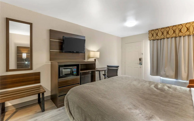 Quality Inn & Suites Orangeburg