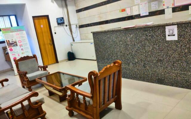 Qotel Hotel Peeragarhi