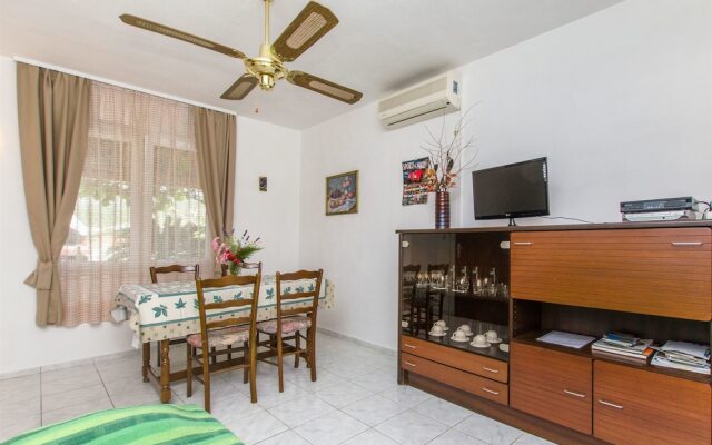 Apartments Mirjana