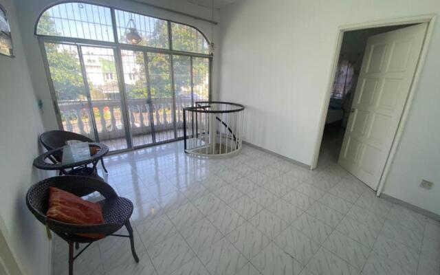 Warisan Bakti Homestay Taman Sri Watan Ampang