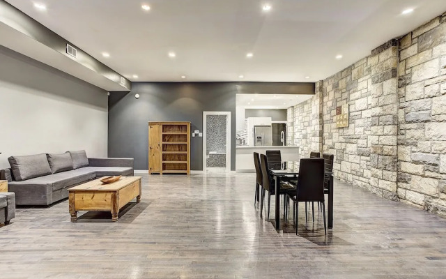 Destination Stays - LOFT HOUSE Quartier des Spectacles