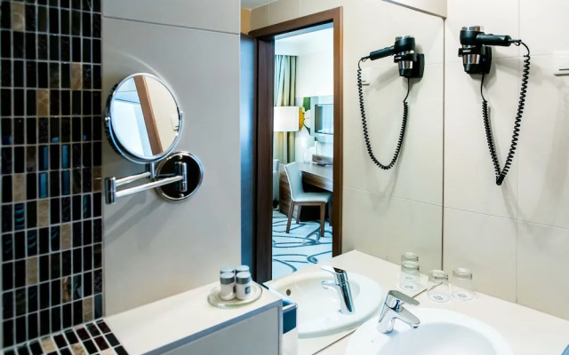 Ambient Hotel & Aromaspa Sikonda