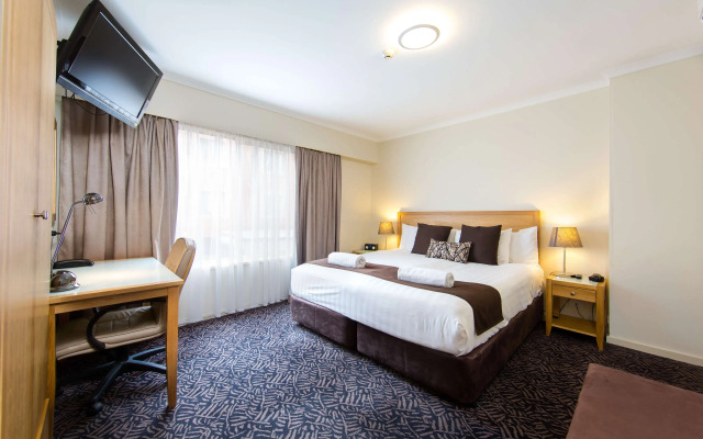 Best Western Plus Hovell Tree Inn