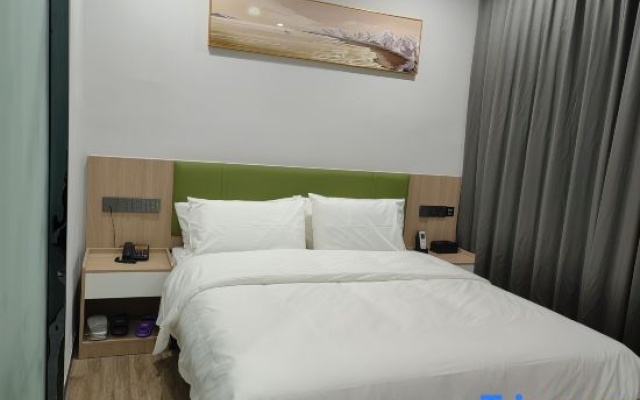 Runli Hotel