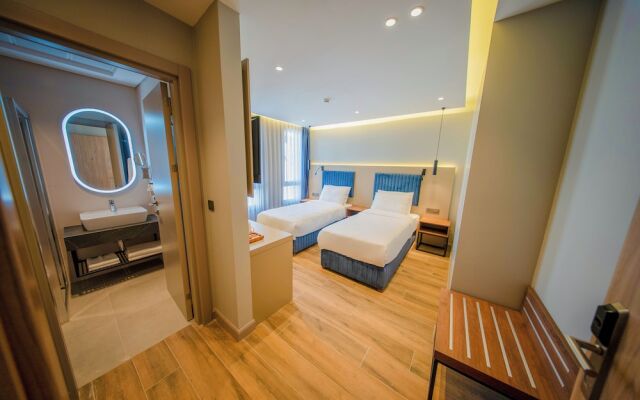The Palm Bosphorus Hotel