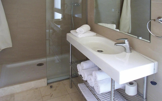 L'Escala Resort