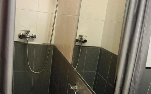 Golden Inn Hotel
