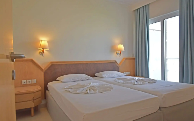 Bristol Sea View Apartments