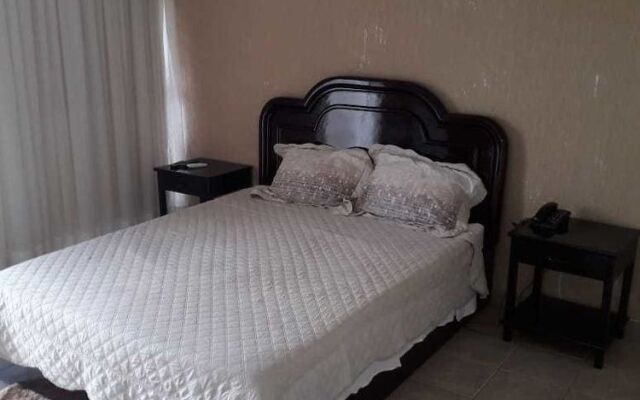 Hotel Serrador
