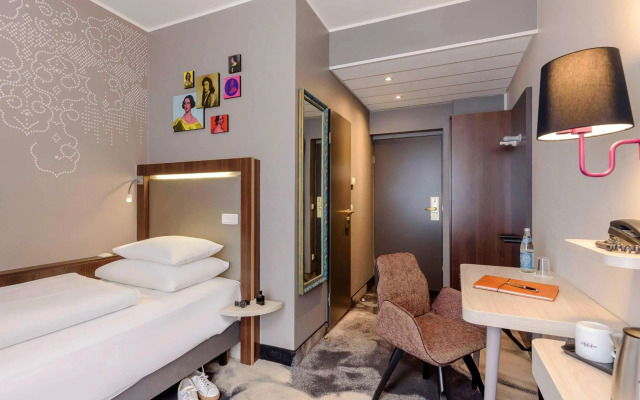 Mercure Hotel Muenchen am Olympiapark
