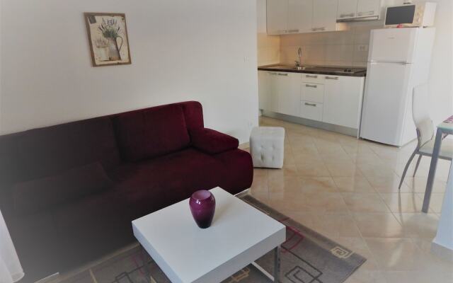 Apartment in Trogir Near Beach
