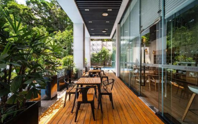 Rezen Select  Hotel (Gulangyu Pier Sea View)