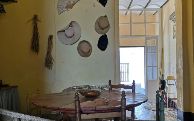 Casa centenaria con encanto