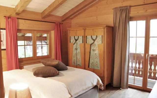 Chalet Edelweiss Stunning Glacier View