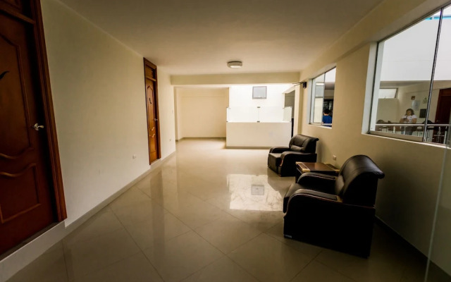 Joneya Hotel