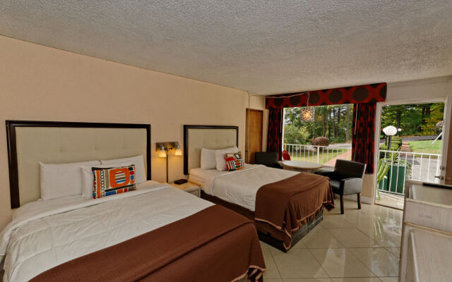 Lakefront Terrace Resort