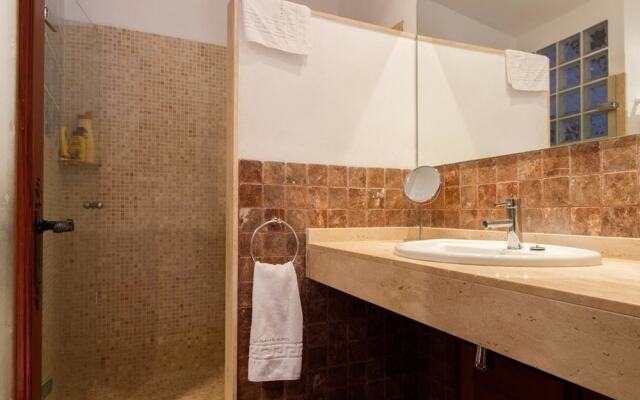 Villa - 4 Bedrooms with Pool and WiFi - 103220