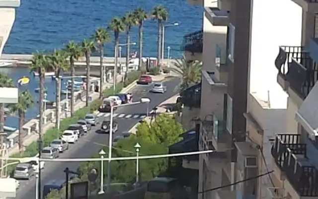 Porto Paolo side sea view ( Condominium )