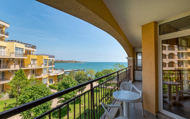 Midia Family Resort