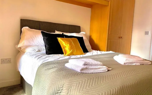 Immaculate 3-bedroom House in Milton Keynes
