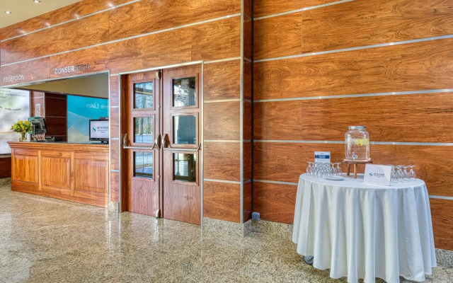 Senator Granada Hotel