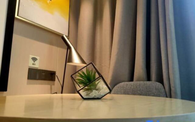 Yishang Hotel (Yangjiang Baili Plaza Donghuicheng)