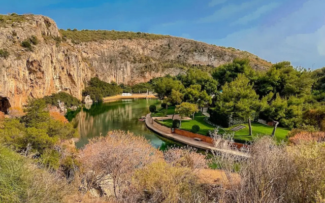 South Blue Luxury Apartment in Vouliagmeni