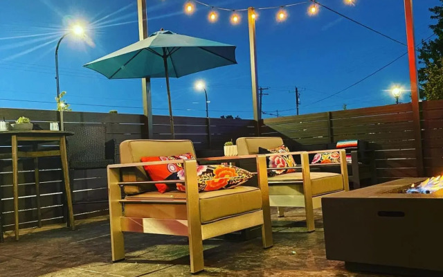 The Hotel Y