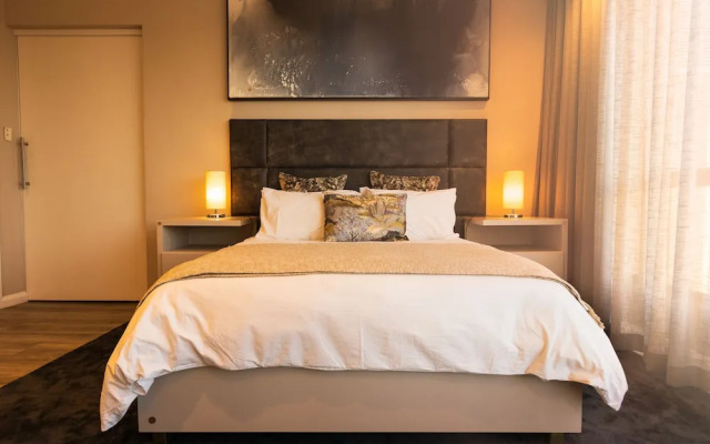 Black Marble - Menlyn Residence