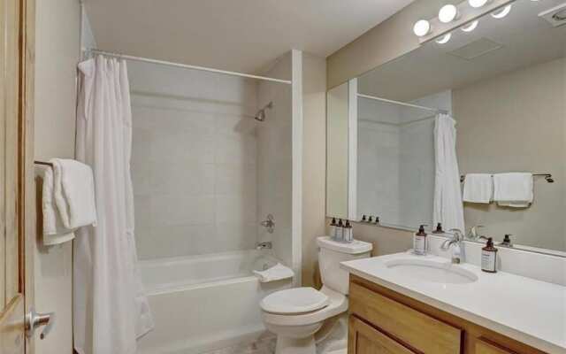 Jackpine Lodge 2 Bedroom Condo