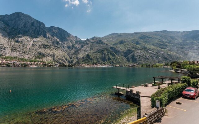Beautiful Home in Kotor With 3 Bedrooms and Wifi