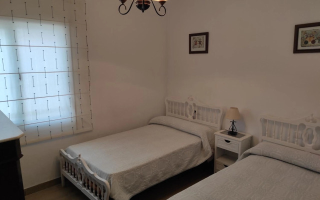 Exclusivo Chalet a Pie de Costa