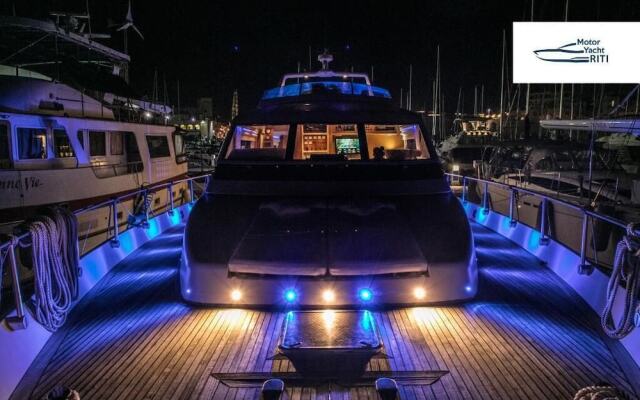 Riti Yacht