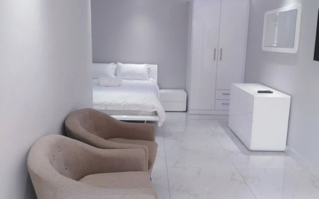 Louisville Guest Lodge