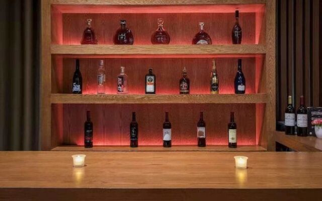 De La Reine Bar  Spa Hotel Guangzhou