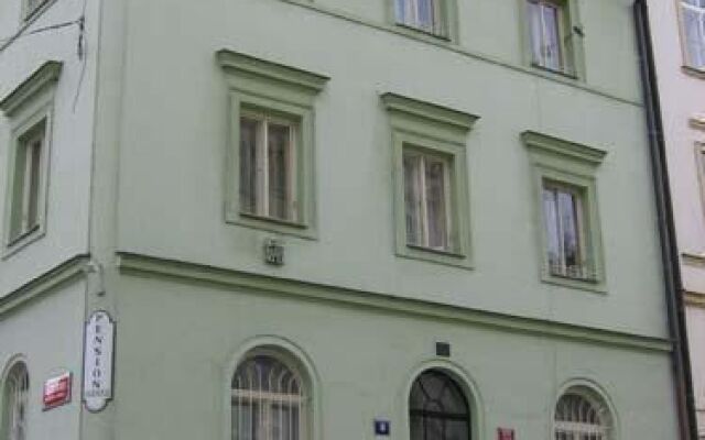 Zderaz Apartments