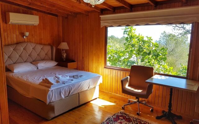 Albatross Dağ Evleri Butik Otel