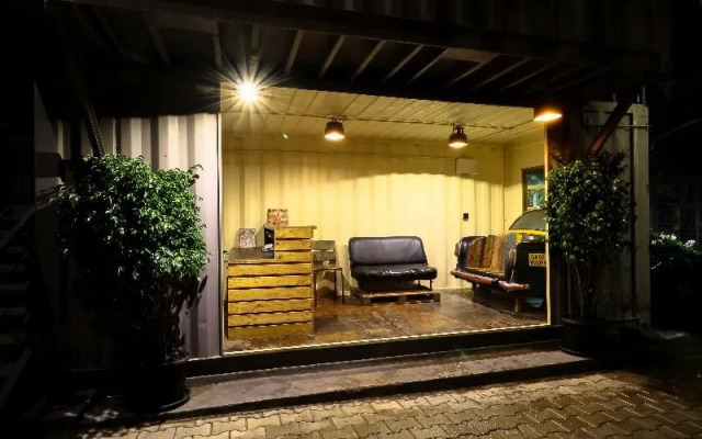 Treebo Trend Beach Box Hotel