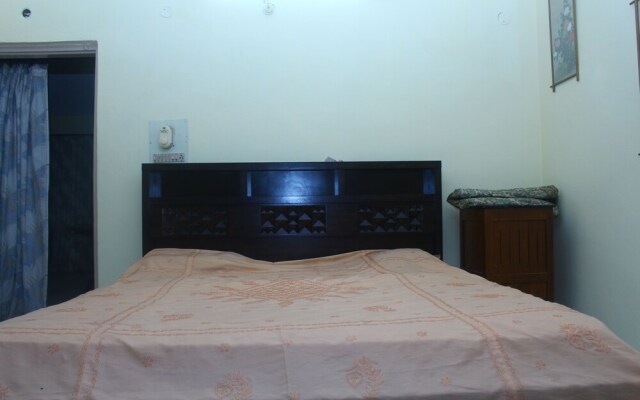 Deccan Farm House by TripThrill