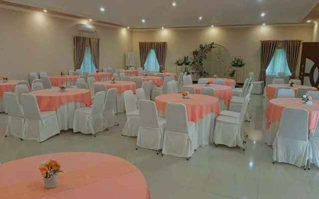 Sunrise Hotel Labuan Bajo