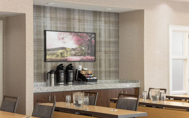 Courtyard by Marriott Charlottesville University Medical Ctr