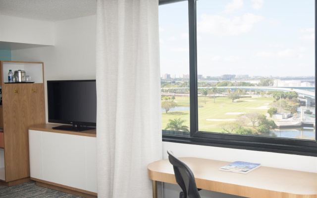 Sheraton Miami Airport Hotel & Executive Meeting Center