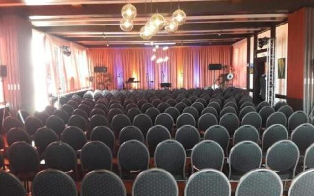 Hotel Burg Wassenberg