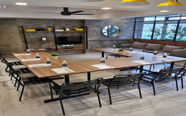 Fahrenheit Suites Kuala Lumpur