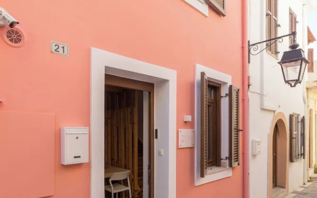 Old Town Charm-Cozy 2BR with Rooftop